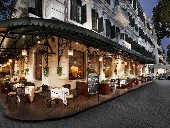 Thiết kế quán cafe 80m2 đẹp theo phong cách Pháp