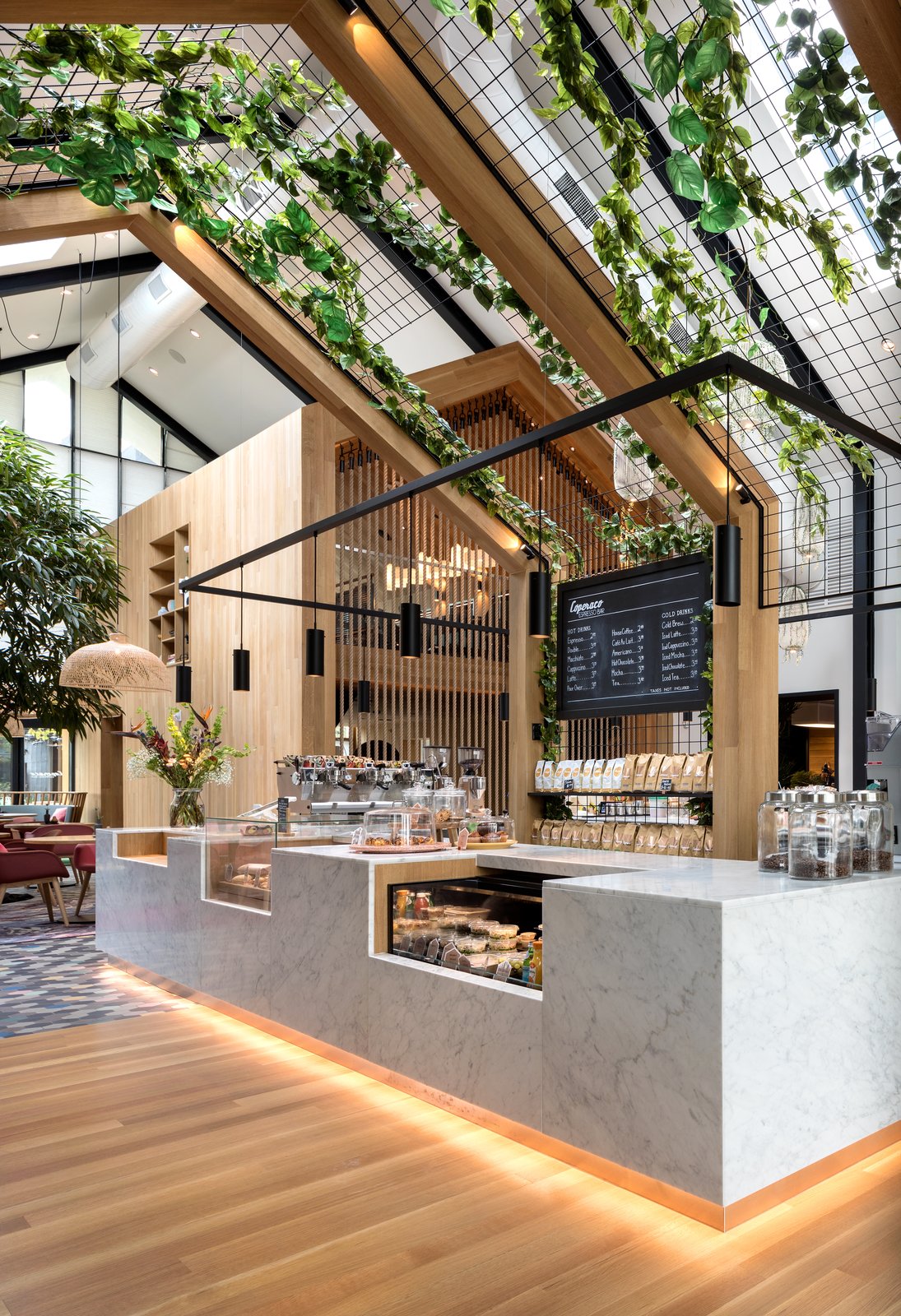 Thiết kế quán cafe không gian mở - Đang được giới trẻ yêu thích hiện nay